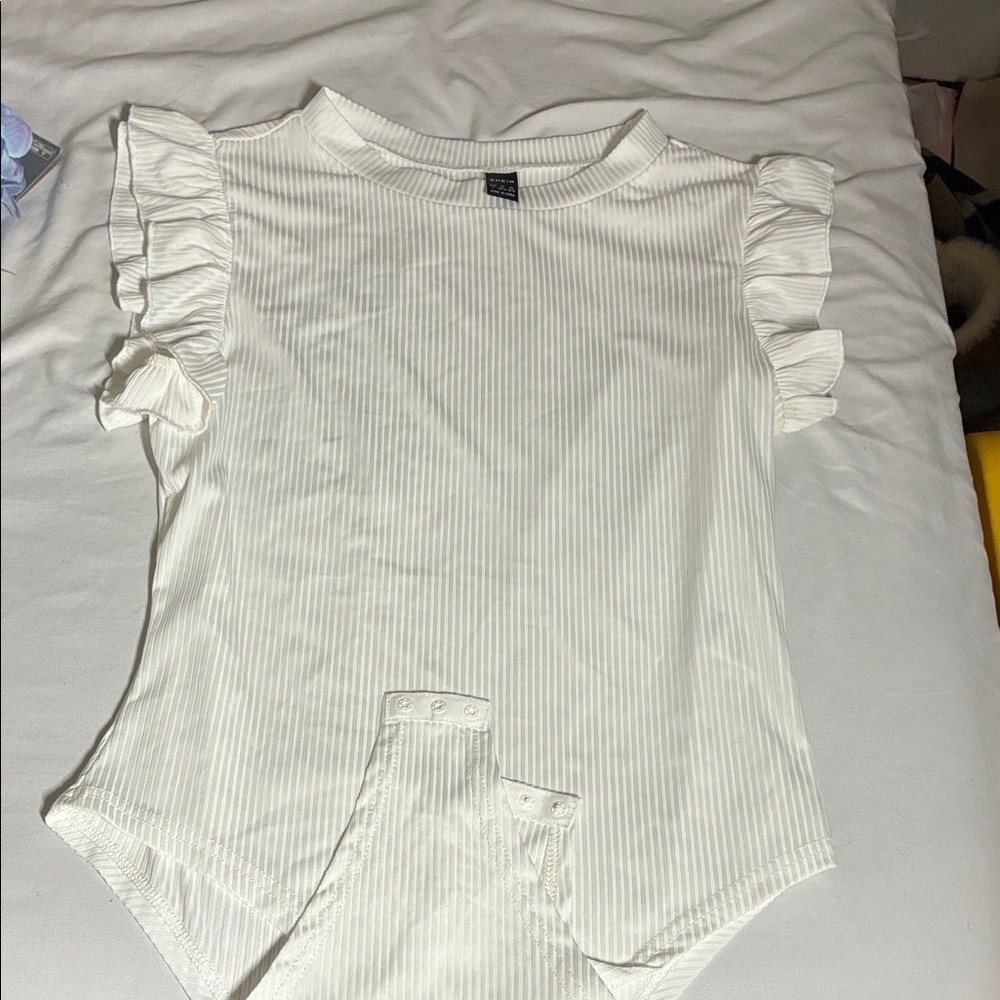White Ruffled Sleeve Bodysuit